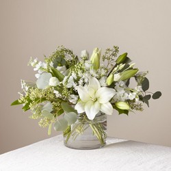 Alluring Elegance Bouquet -A local Pittsburgh florist for flowers in Pittsburgh. PA